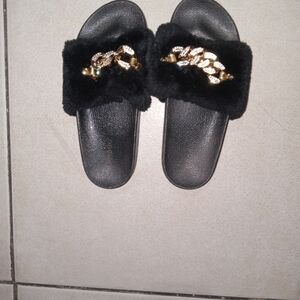 Black Furry Slide Sandals with Gold Chain